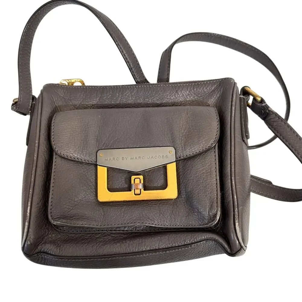 Marc Jacobs Grey Leather Crossbody Handbag Purse Women’s Classic Bag - Picture 1 of 10